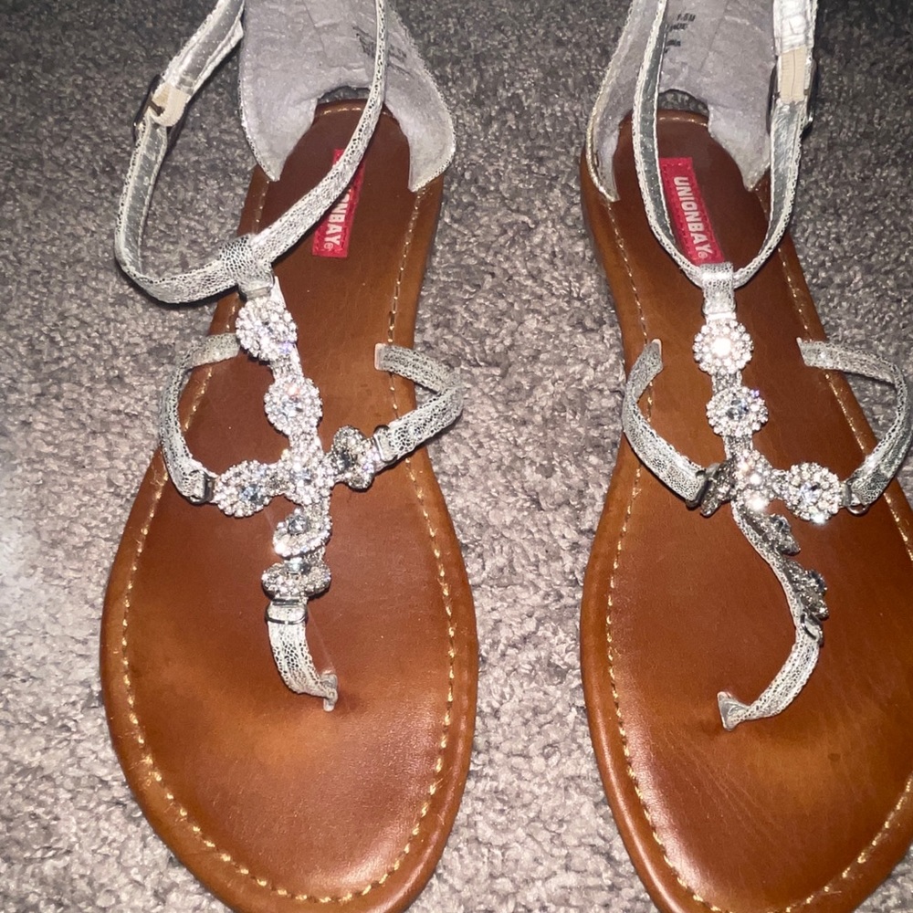 Union Bay Brown sandals with silver rhinestones & back zip up. Size 9.5